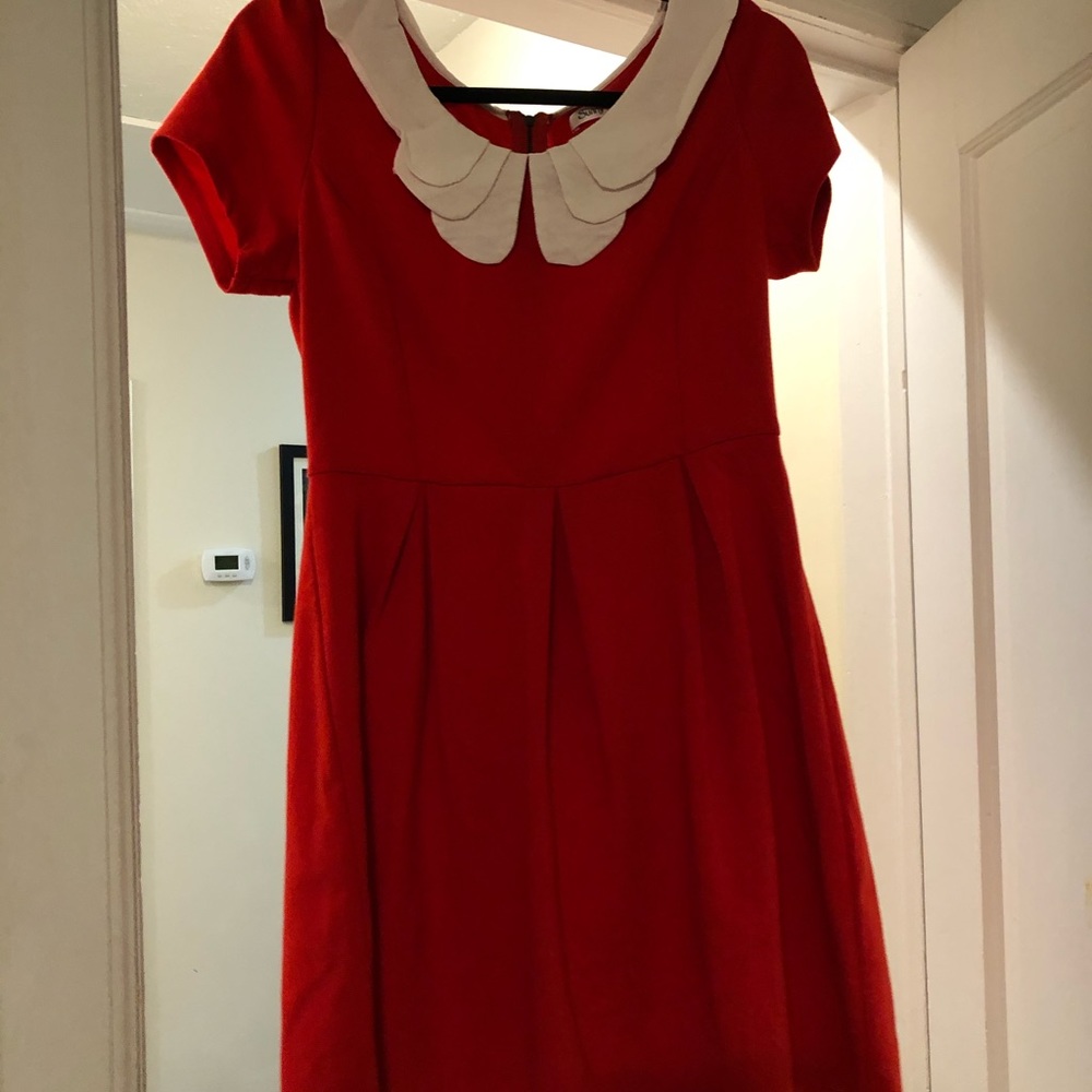 Red Peter Pan collar dress